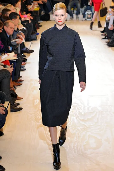 Look 34